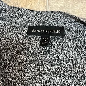 Gray/white Banana Republic Cardigan.